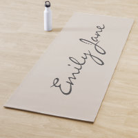 Elegante Nome Personalizado em Script Manuscrito B