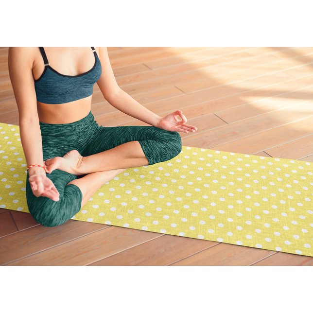 Tapete De Yoga Exercício de Monograma de Bolinhas Retro Chic Amar (Yellow Retro Chic Polka Dots Monogram Exercise Yoga Mat)