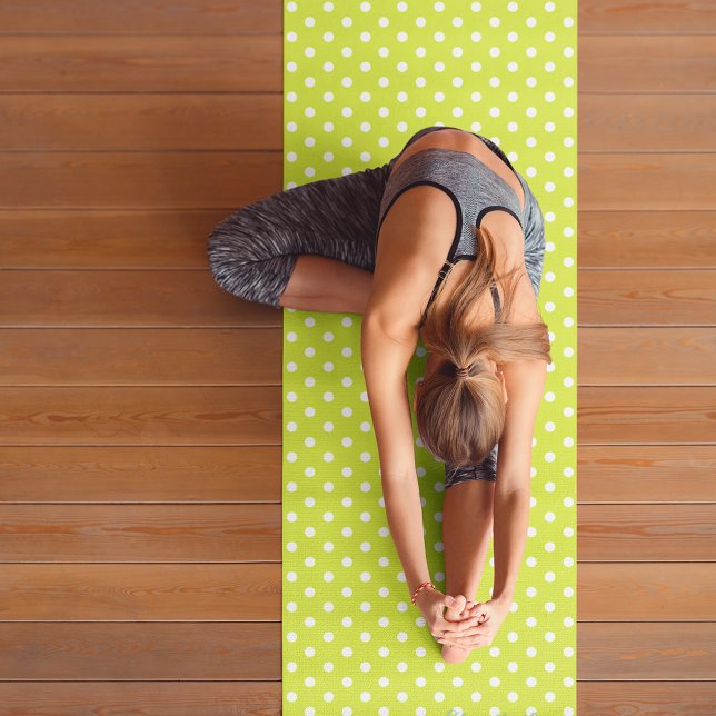 Tapete De Yoga Exercício de Monograma Retro Bolinhas Branco Verde (Green White Retro Polka Dots Monogram Exercise Yoga Mat)