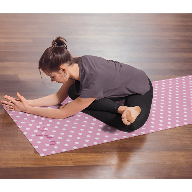 Tapete De Yoga Exercício de Monograma Retro-Chic Bolinhas Retro B (Pink White Retro Chic Polka Dots Monogram Exercise Yoga Mat)