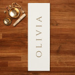 Tapete De Yoga Ivory Cream Gold Name minimalist modern<br><div class="desc">This cream golden yoga Mat is lovely,  elegant,  chic and professional looking - ivory is perfect for any occasion. 
Customize this beautiful and elegant meditation mat with your name.</div>