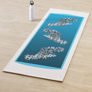Tapete De Yoga Jovem Agrupamento - Design de fundo azul