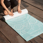 Tapete De Yoga Linda luz azul Mandala<br><div class="desc">Belo design Azul Mandala personalizado.</div>