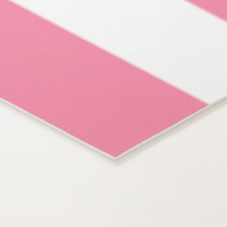 Tapete de yoga listrado de rosa e branco