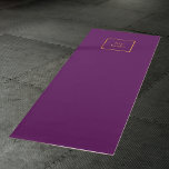 Tapete De Yoga Logotipo da empresa: estúdio de negócios clássico<br><div class="desc">Um clássico fundo roxo eterno profundo. Personalize e adicione o logotipo da sua própria empresa. Toalhas correspondentes estão disponíveis em nossa loja.</div>