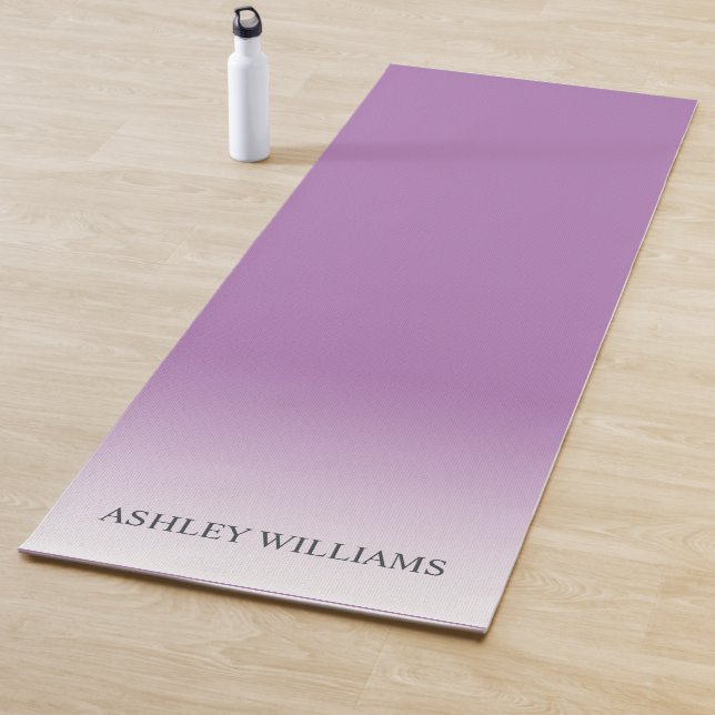Tapete De Yoga Na moda Tipografia Monograma Lavanda Roxo (In Situ)