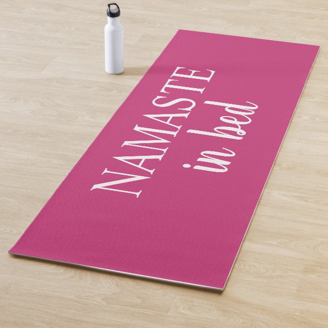 Tapete De Yoga Namaste na cama, Bright Pink Yoga Mat (In Situ)