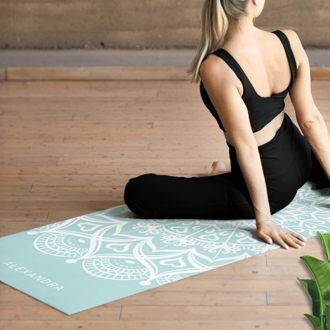 Tapete De Yoga Neo Mint e White Mandala Personalizaram Boho (Personalized Neo Mint and White Boho Yoga Mat with Mandala Design)