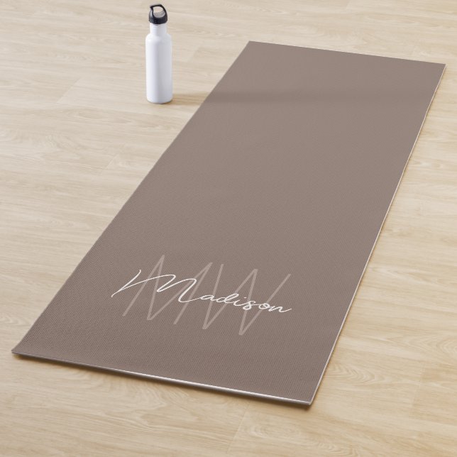 Tapete De Yoga Nome Monograma Moderno Script Bege (In Situ)