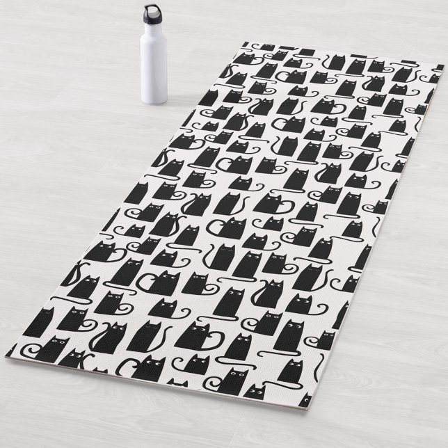 Tapete De Yoga Padrão de gato preto divertido (Fun Black Cat yoga mat for animal lovers)