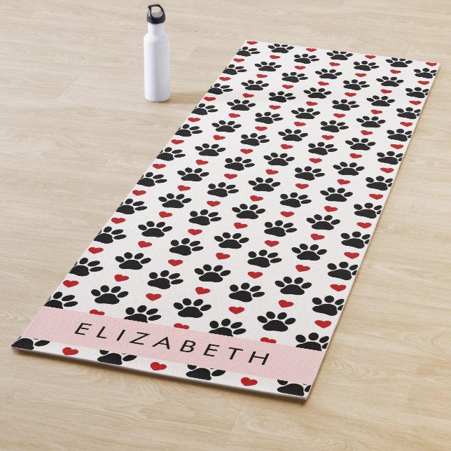 Tapete De Yoga Padrão De Patas, Patas Negras, Corações Vermelhos, (In Situ)