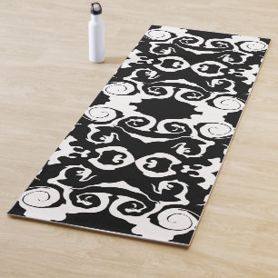 Tapete De Yoga Padrão giratório em preto e branco