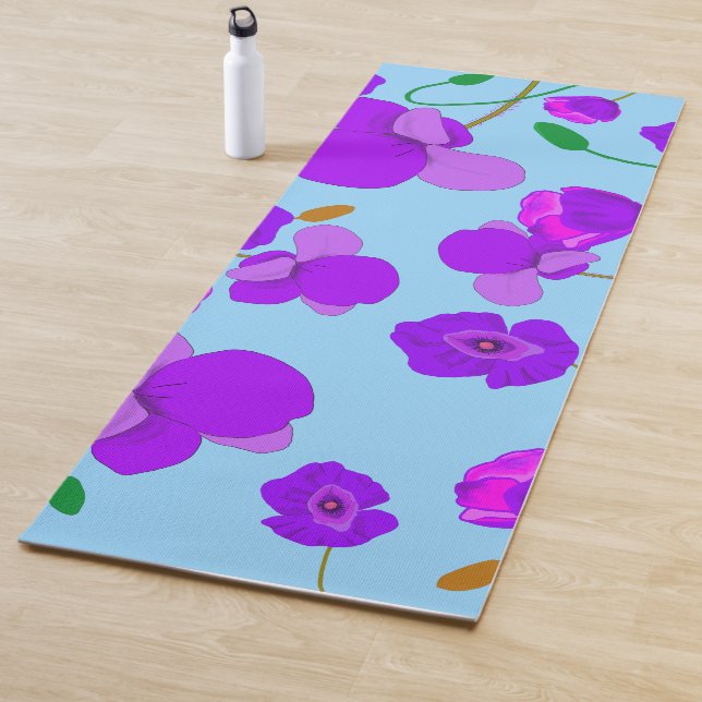Tapete De Yoga Papaver Poppy Lilac sobre fundo azul pálido (In Situ)