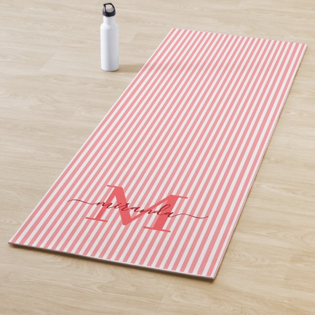 Tapete De Yoga Red & White Stripes Monogram Name (In Situ)