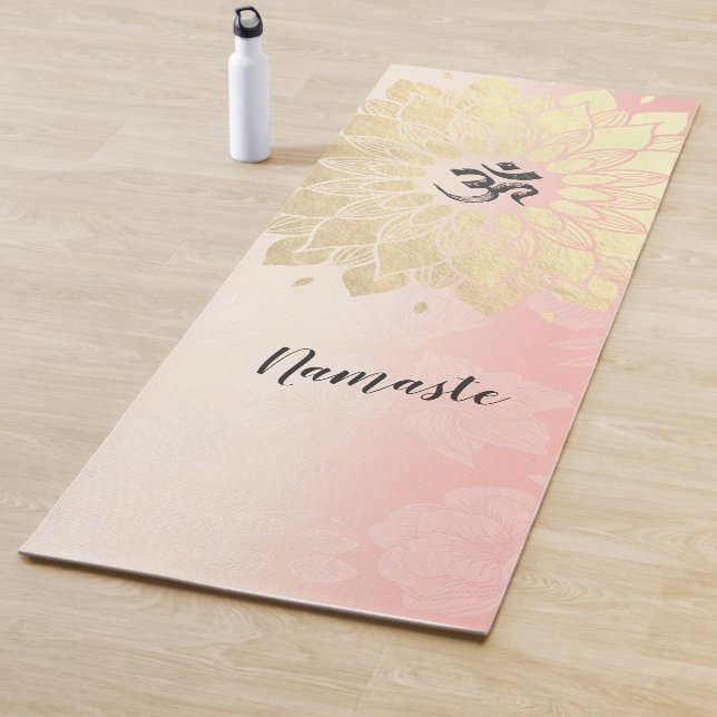 Tapete De Yoga Símbolo Mandala OM Dourado Instrutor de Meditação  (In Situ)