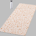 Tapete De Yoga Terrazzo Modern Abstract Terracotta<br><div class="desc">Featuring a modern abstract terrazzo pattern with a unique blend of teracotta colors,  creating a stylish and eye-catching design.</div>