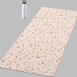 Tapete De Yoga Terrazzo Modern Abstract Terracotta<br><div class="desc">Featuring a modern abstract terrazzo pattern with a unique blend of teracotta colors,  creating a stylish and eye-catching design.</div>