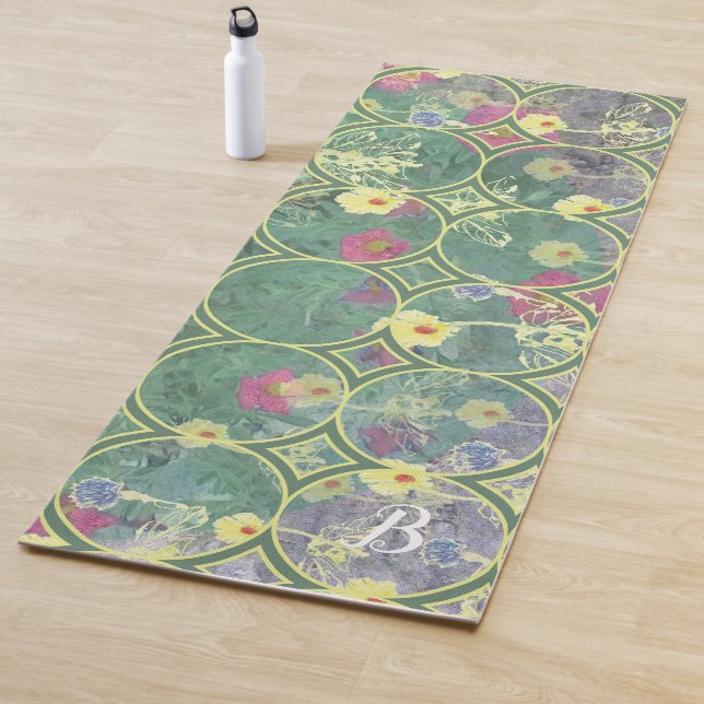 Tapete De Yoga Tile Monogram Wildflowers Yoga Mat (In Situ)
