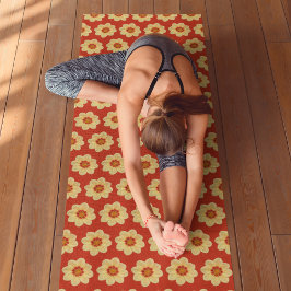 Tapete De Yoga Yellow Dahlia Floral Pattern on Red