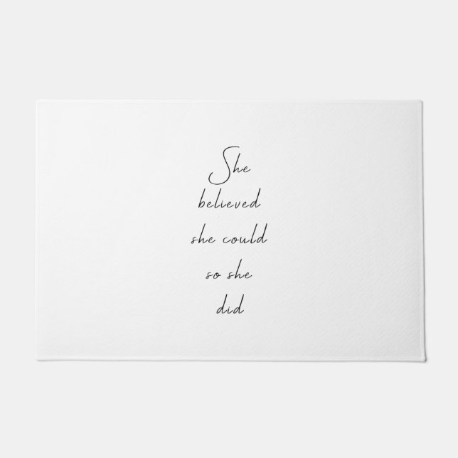 Tapete Ela Acreditava Que Podia Uma Citação Inspiradora (Frente)