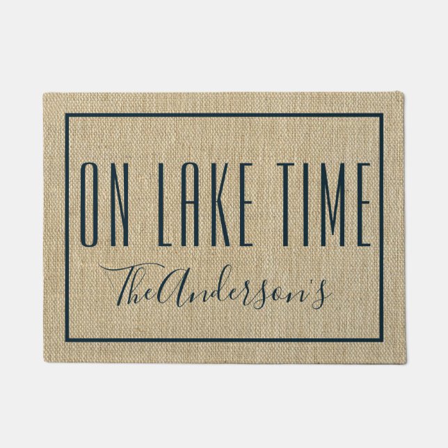 Tapete Em Lake Time Personalizado Burlap, Olhe Porta (Frente)