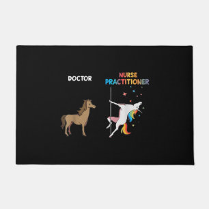 Tapete Enfermeiro praticante de Unicórnio Dançando Polo