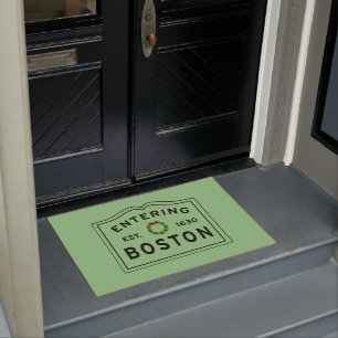Tapete Entrando na Porta do MÃE de Boston