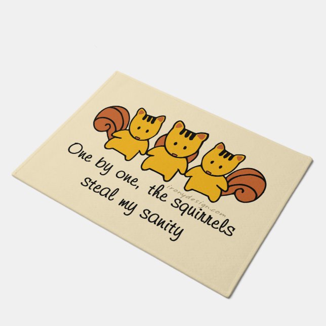 Tapete Esquilos roubam minha sanidade Engraçado Dizendo (Inclinado)