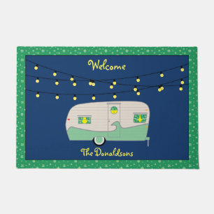 Tapete Feliz Glamper Verde Vintage Trailer de Presença En