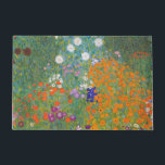 Tapete Jardim Flor (por Gustav Klimt)<br><div class="desc">Este design apresenta uma pintura do artista austríaco Gustav Klimt (1862-1918). É uma representação de um belo jardim floral no estilo impressionista típico de Klimt. As flores quase parecem estar transbordando, e é impossível não se sentir otimizado por sua beleza. A obra original foi concluída em 1907 e seu título...</div>