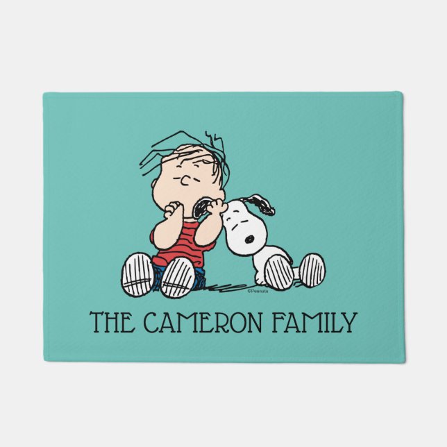 Tapete Linus confortado com o ouvido de Snoopy (Frente)