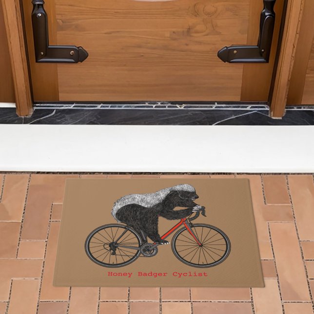 Tapete Mel Badger Ciclando Engraçado Animal Ciclista Humo (Honey badger on bicycle cycling fun cyclists door mat)