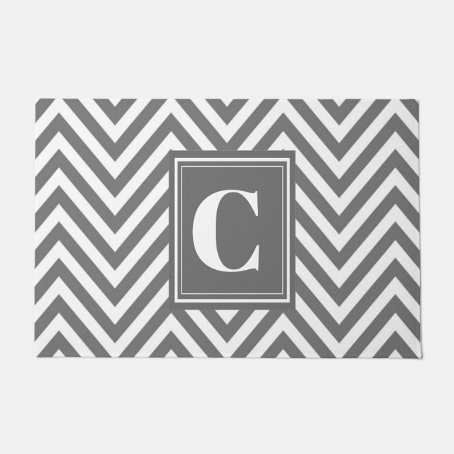 Tapete Monograma Cinza Chevron Doormat (Frente)