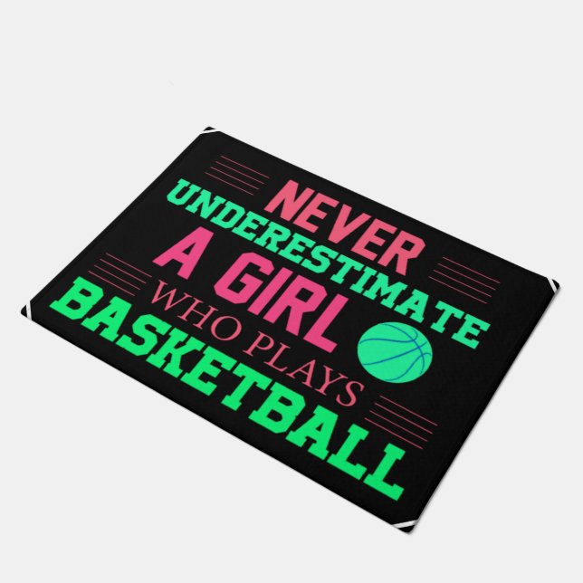 Tapete Never Underestimate A Girl Who Plays Basketball   (Inclinado)