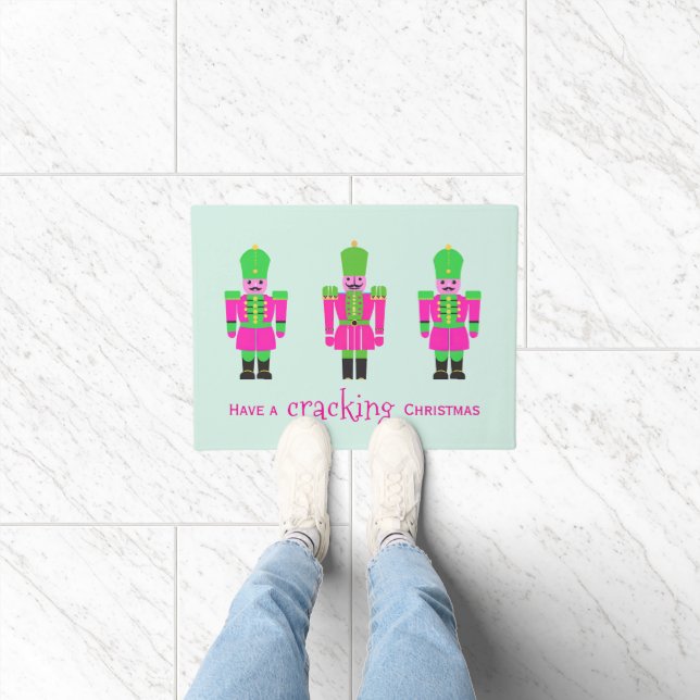 Tapete Noz-cracker de Natal rosa e verde (Interior)