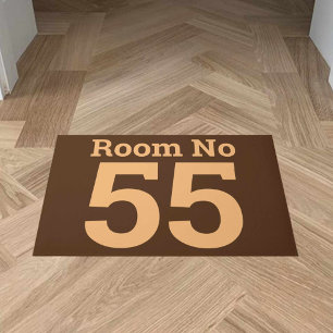 Tapete Número do quarto do hotel em negrito em uma porta