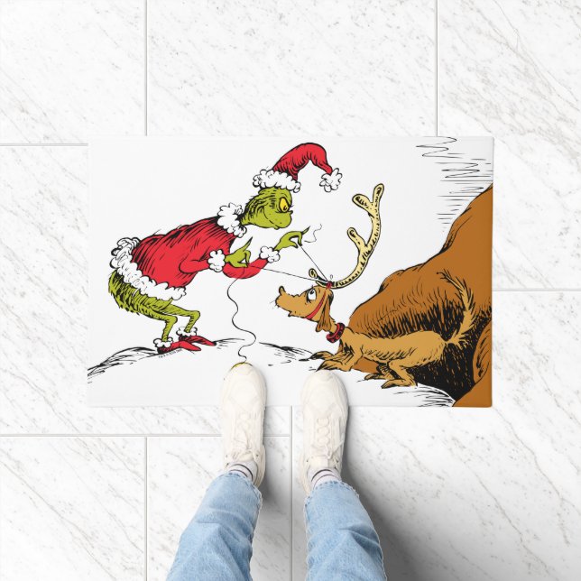 Tapete O Grinch Prepara o Max, a Rena (Interior)