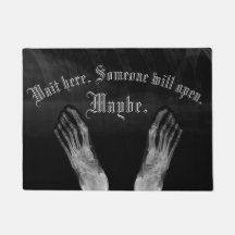 Os pés médicos da radiologia do raio X esperam