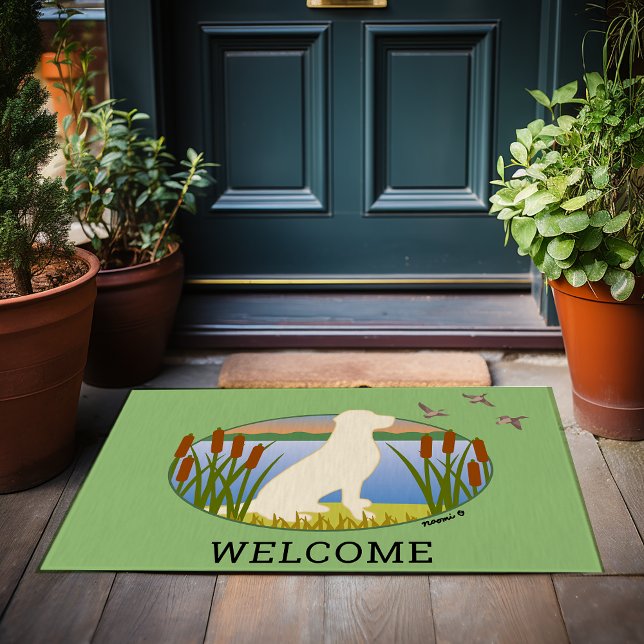 Tapete Oval do Sunset do Cão-de-Pássaro Amarelo (Yellow Labrador Bird Dog Sunset Oval Doormat for Labrador Owners.  Personalized Gift Idea.)