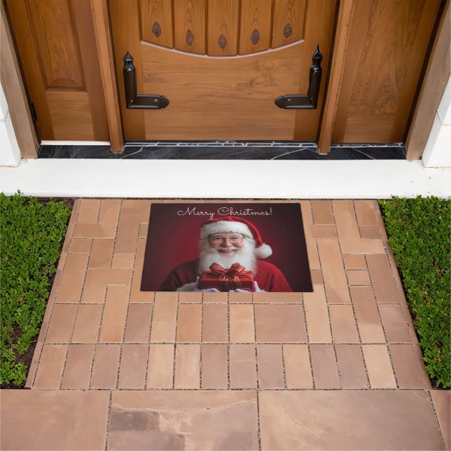 Tapete Papai Noel com um presente de design de Natal (Ar livre)
