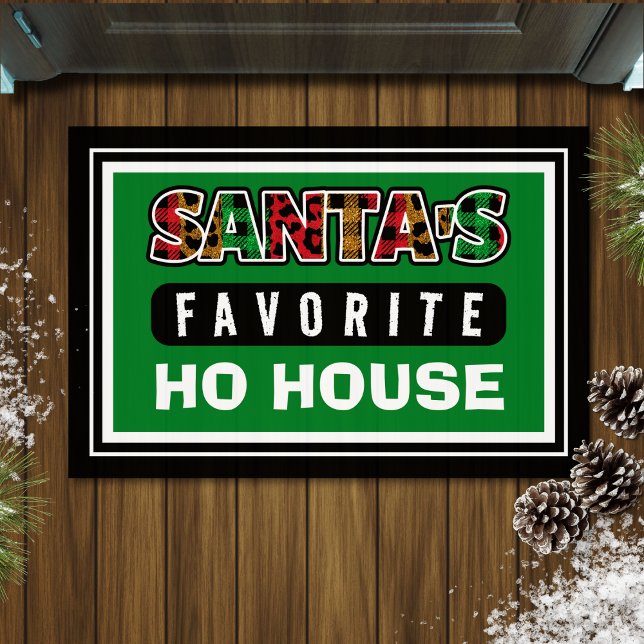 Tapete Papais noeis xadrezes Favoritos Ho House Feliz Nat (green Christmas doormat with funny quote "Santa's favorite ho house")
