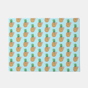 Tapete Pineapple Pika faz um Aqua Chomp