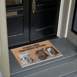 Tapete Por Favor, Deixe O Seu Cavalo Para Fora