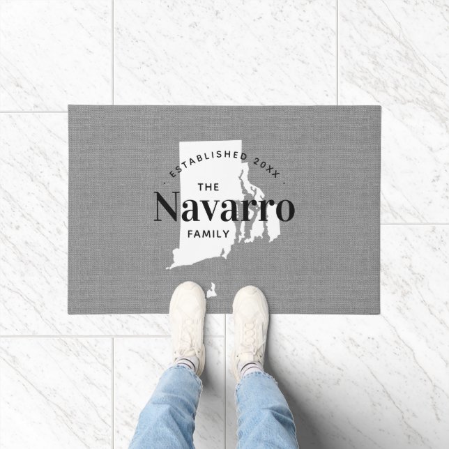 Tapete Porta do Estado do Monograma da Família Rhode Isla (Interior)