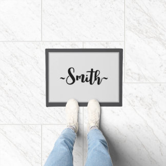 Tapete Portas personalizadas em massa - Nomes ou logotipo