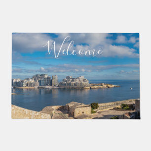 Tapete Porto de Sliema e arranha-céus em Malta