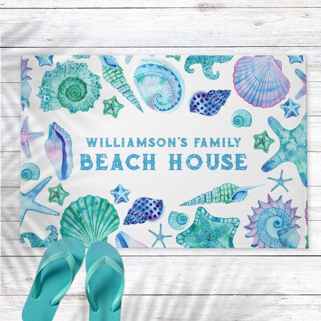 Tapete Prateleiras da Família, Cascas Azuis de Verão (Family Beach House Blue Summer Sea Shells Doormat)