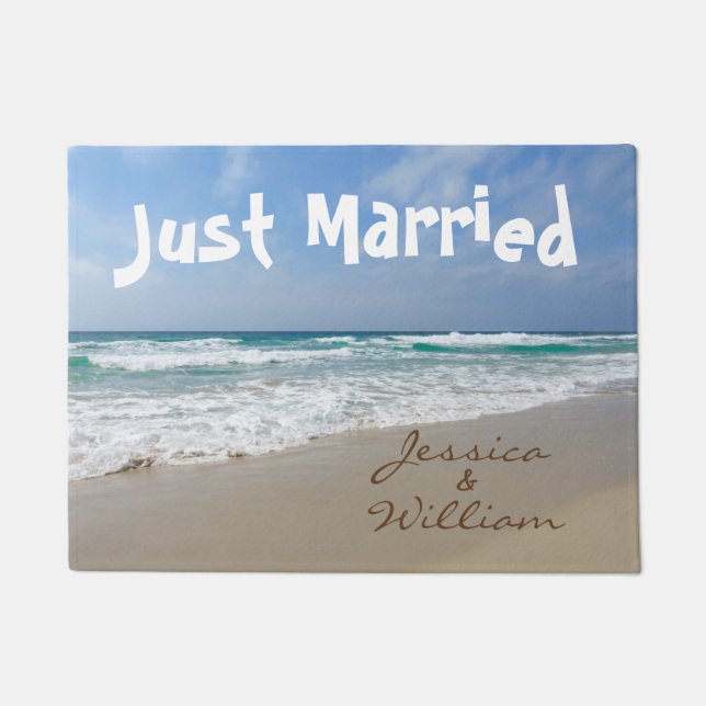 Tapete Recem casados nos Nomes Personalizados da Praia (Frente)