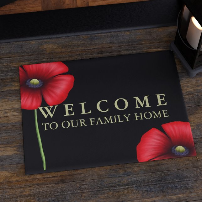 Tapete Red Poppy Floral Family Name Black Doormat (Welcome your guests in style with this pretty poppy doormat.  )