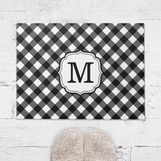 Tapete Retro Elegant Personalized Gingham Door Mat (retro elegant personalized black and white gingham door mat)